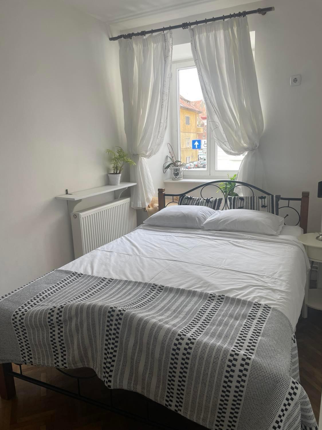 Valentina'S Apartment In City Center ブラショフ エクステリア 写真